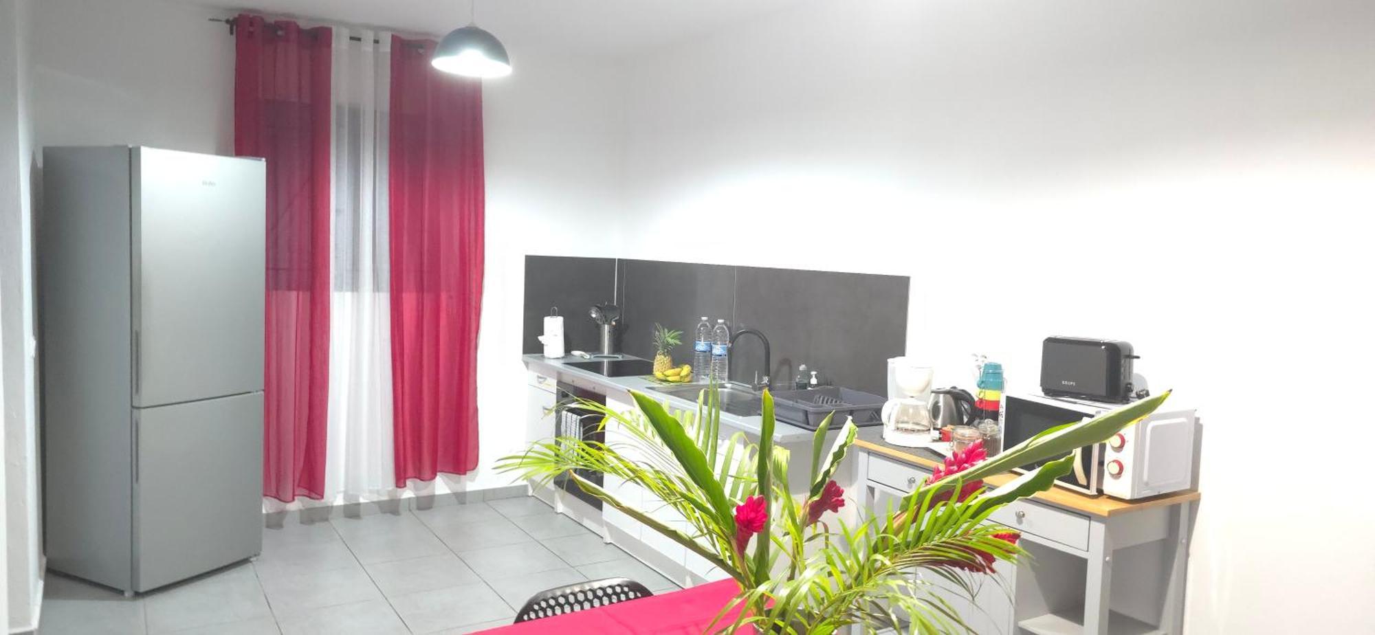 Maison Laurencia - Appartement De L'Etage Sainte-Anne  Ngoại thất bức ảnh